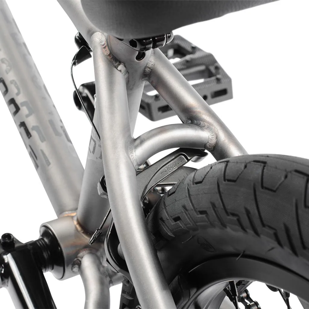 2022 Subrosa Tiro 18