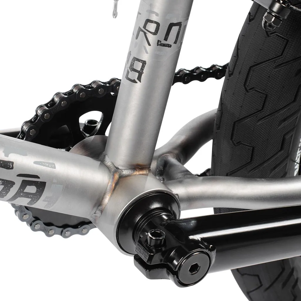 2022 Subrosa Tiro 18
