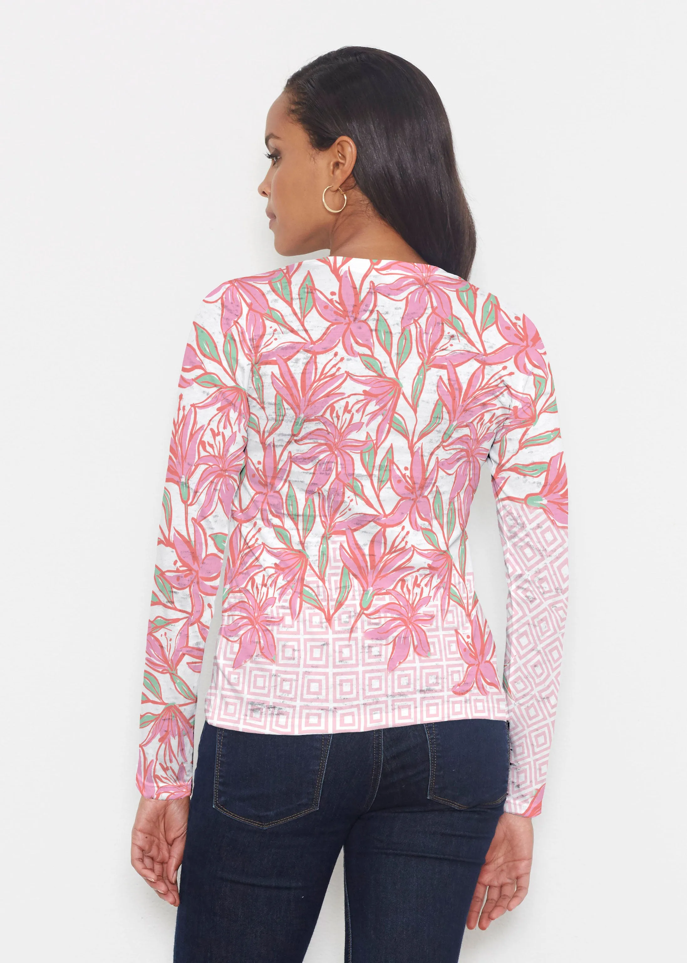 A lot of Lillies (8088) ~ Signature Long Sleeve Crew Shirt