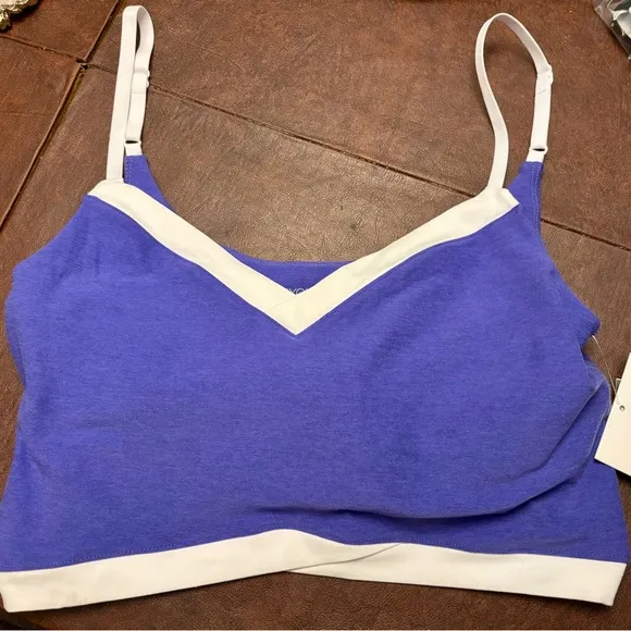 Beyond Yoga Spacedye Purple Sports Bra