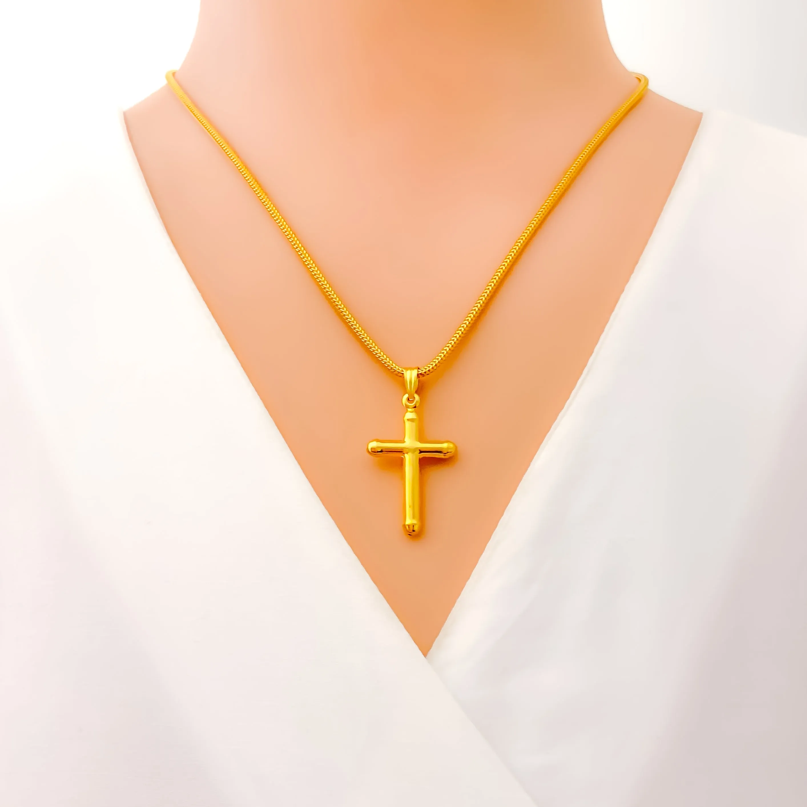 Bold Elegant 22k Gold Cross Pendant