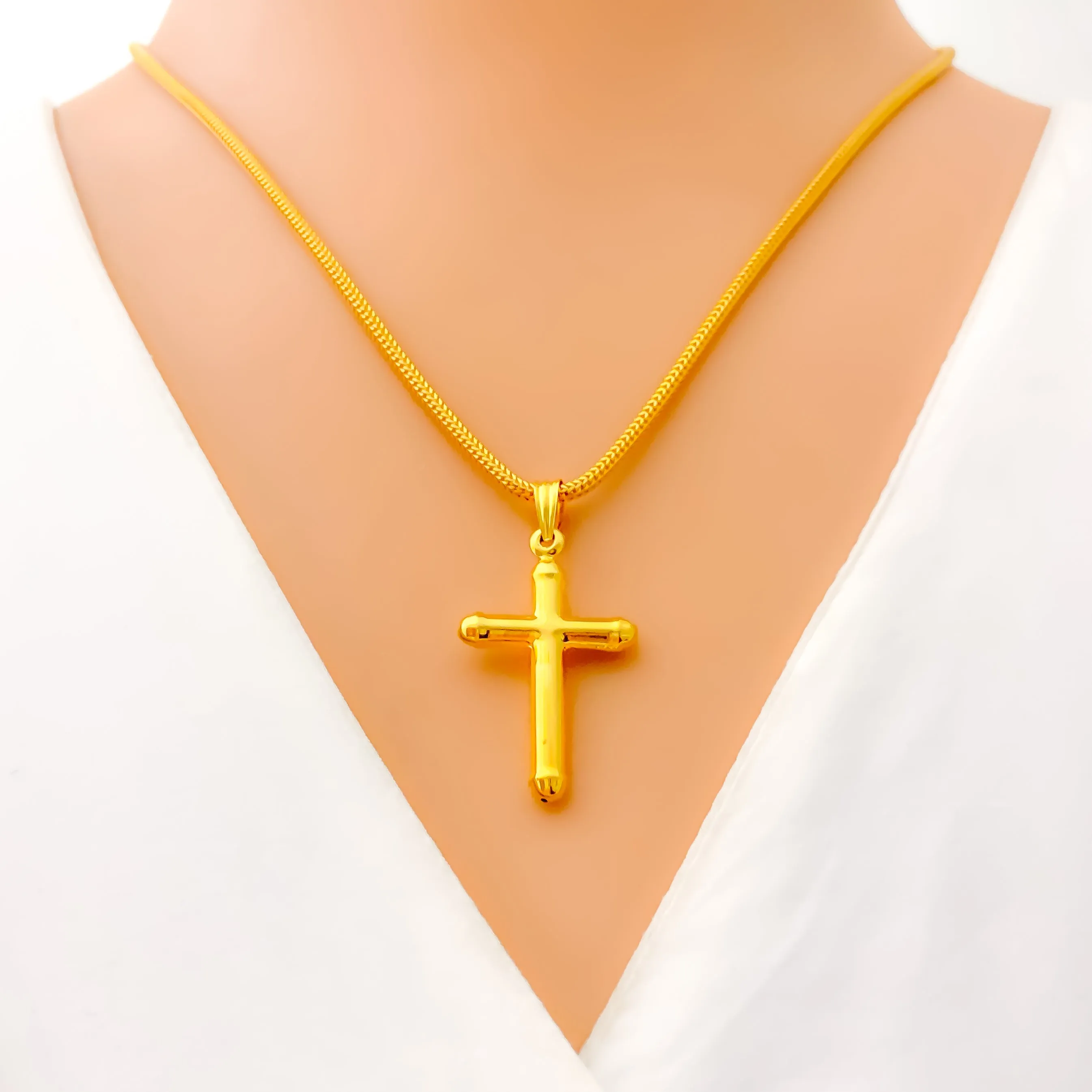 Bold Elegant 22k Gold Cross Pendant