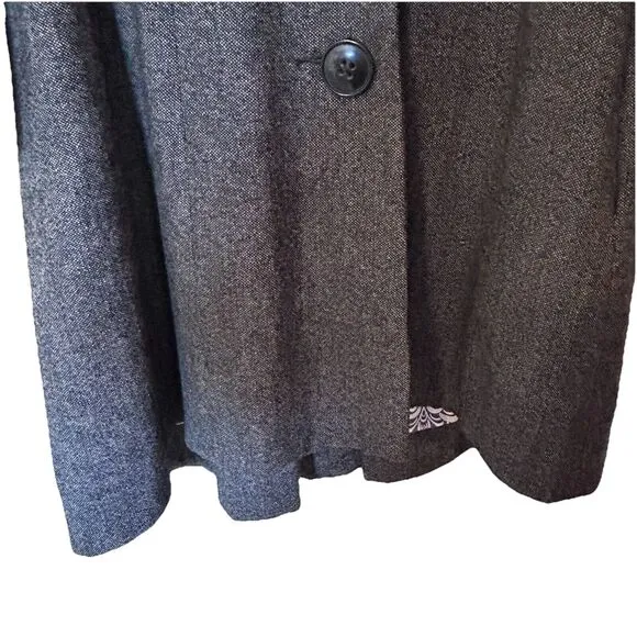 CABI Women’s Gray Wool Tweed Lined Shakespeare Swing Preppy Coat Size 6