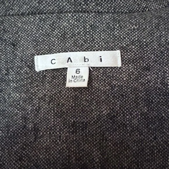 CABI Women’s Gray Wool Tweed Lined Shakespeare Swing Preppy Coat Size 6