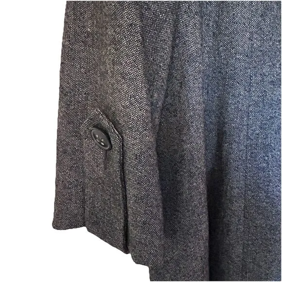 CABI Women’s Gray Wool Tweed Lined Shakespeare Swing Preppy Coat Size 6