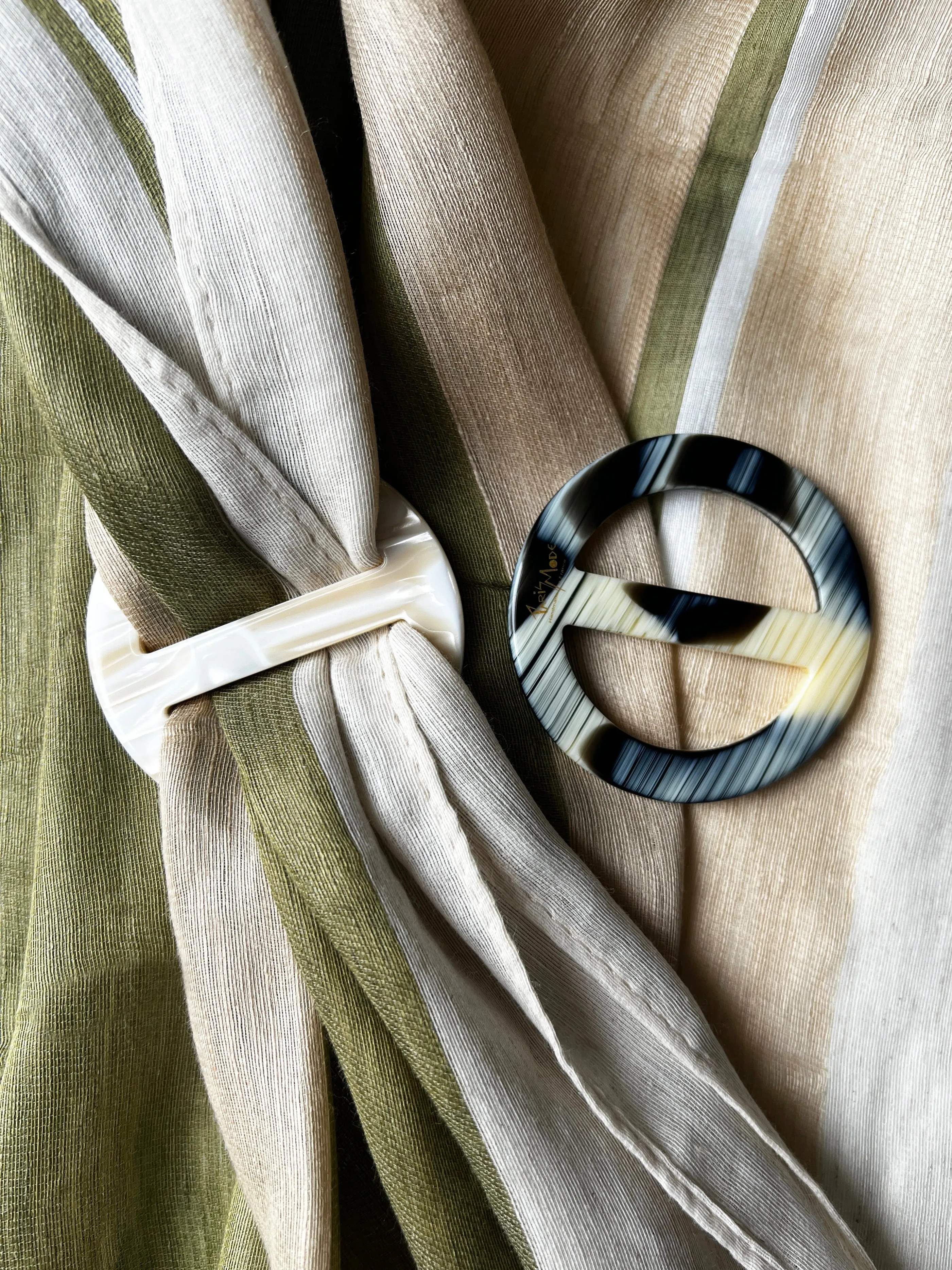 Classic Onyx Scarf Ring