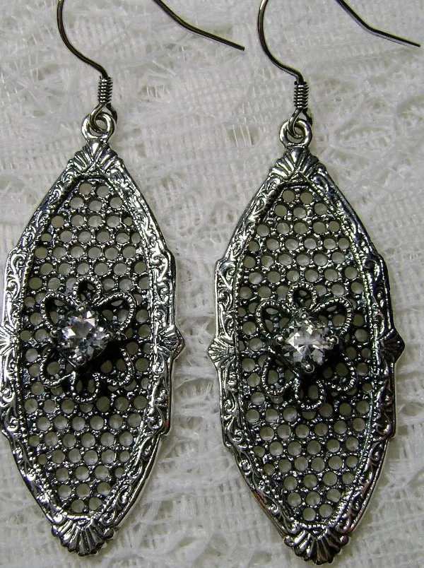 E20, Flower Star Earrings, Round Gems, Vintage Jewelry Design#E20