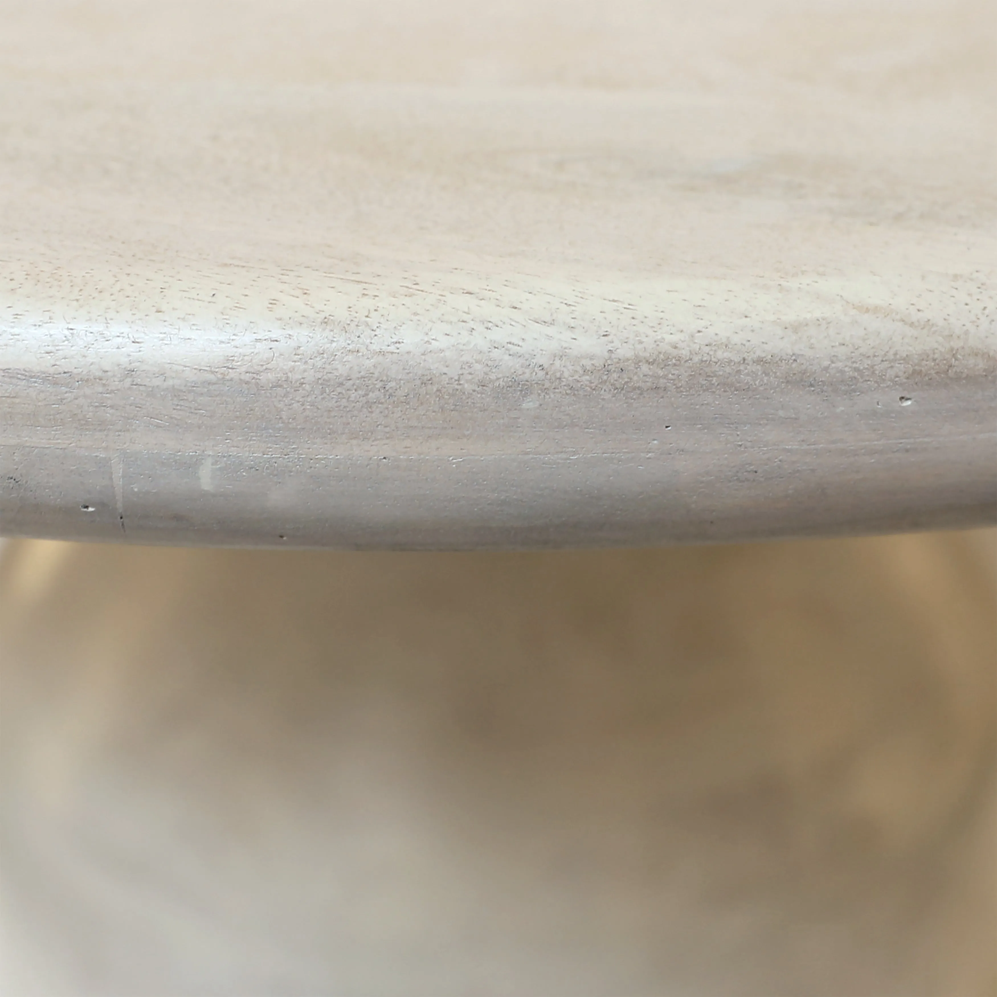 Elegant Espada Dining Table