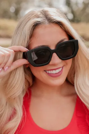 Ellure Oversized Fashion Sunglasses - Matte Black