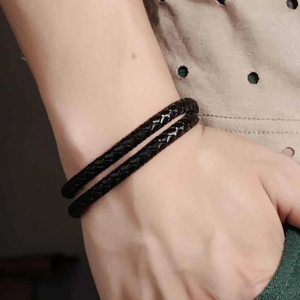 Fashion Stainless Steel Genuine Leather Bracelets & Bangles, Casual Sports Accessory for Men
