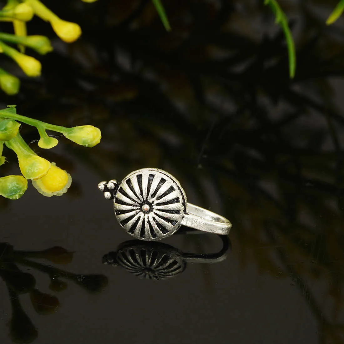 Floral Silver Disc Oxidised Nose Pin