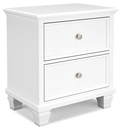 Fortman King Panel Bed with Mirrored Dresser, Chest and Nightstand
