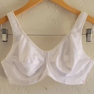 Freya Active Sports Bra Size 34 DD