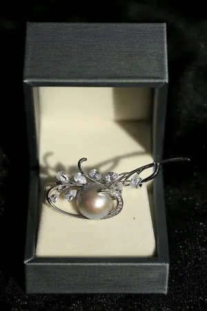 Gray Mabe Pearl Bouquet Brooch Elegant & Timeless Design