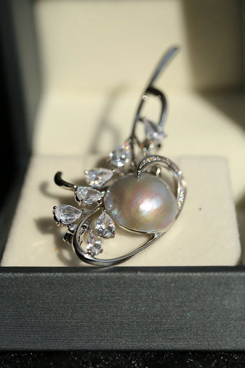 Gray Mabe Pearl Bouquet Brooch Elegant & Timeless Design