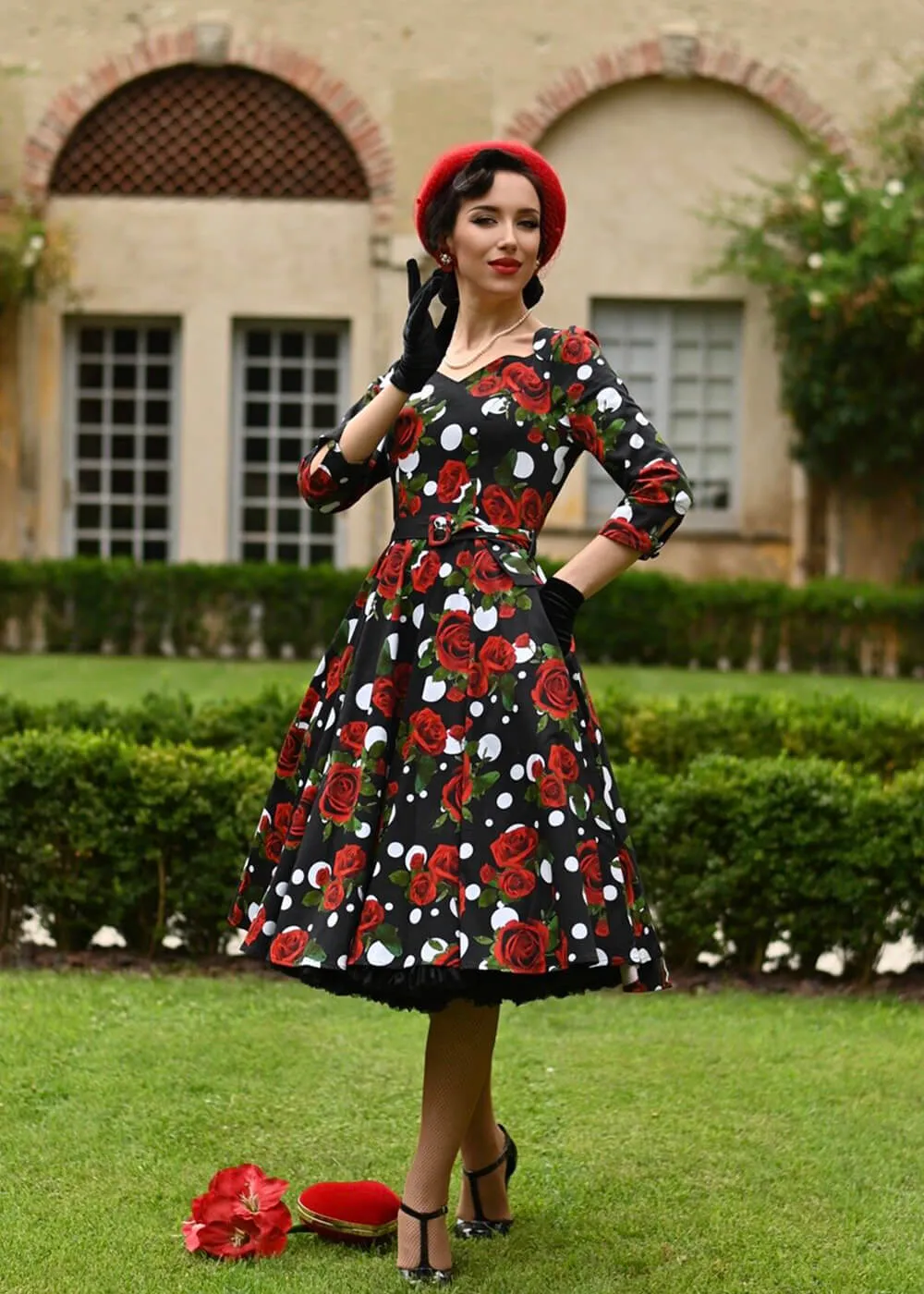 Hearts & Roses Catriona Roses 50's Swing Dress Black