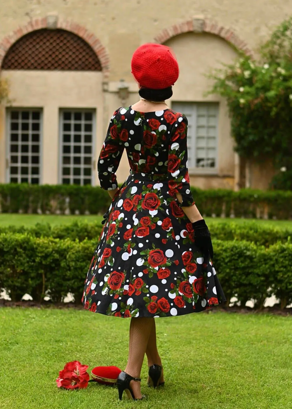 Hearts & Roses Catriona Roses 50's Swing Dress Black