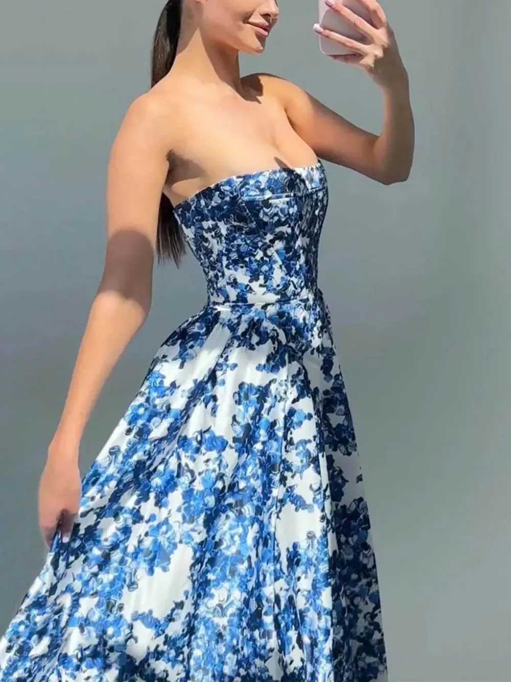 Indie | Elegant Strapless Maxi Dress