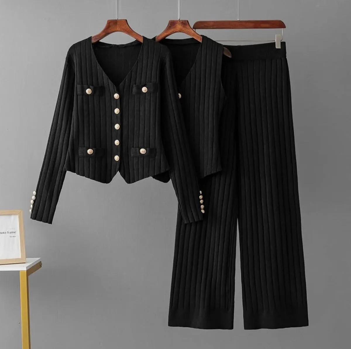 Jaymie - Elegant Timeless Set