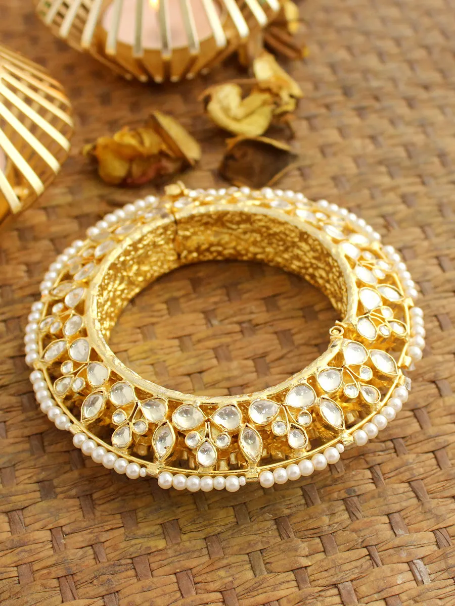 Katrina Bangle