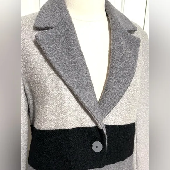 Laundry by Shelli Segal Long Wool Blend Coat Color Block Gray Size Large EUC