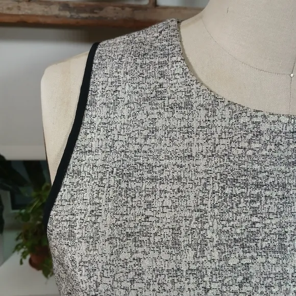 Life with Bird White, Black,  Metallic Green Sheath Dress Size 3 / US 8