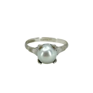Light Gray Retro Japanese Saltwater Akoya Cultured Pearl Solitaire Ring- Sterling Silver Sz 6