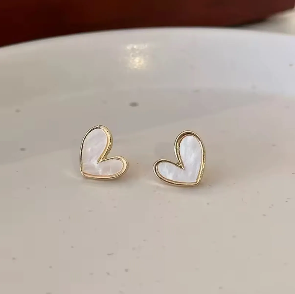 Love Heart Shell Stud Earrings