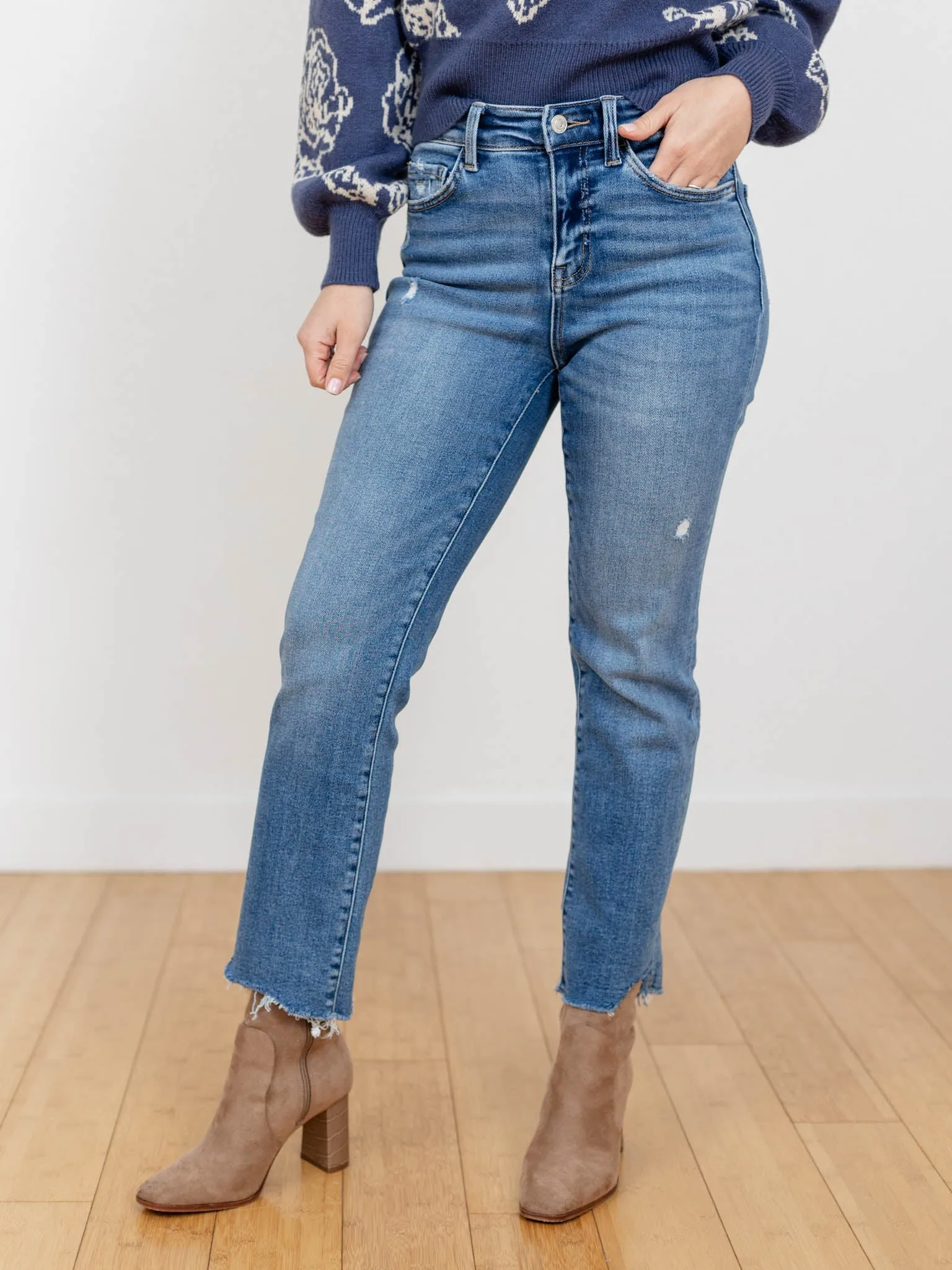 Lovervet Amazingly High Rise Slim Straight