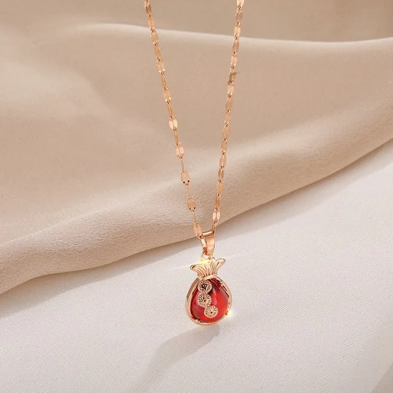 Luxury Red Temperament titanium steel necklace net simple wild pendant Jewelry