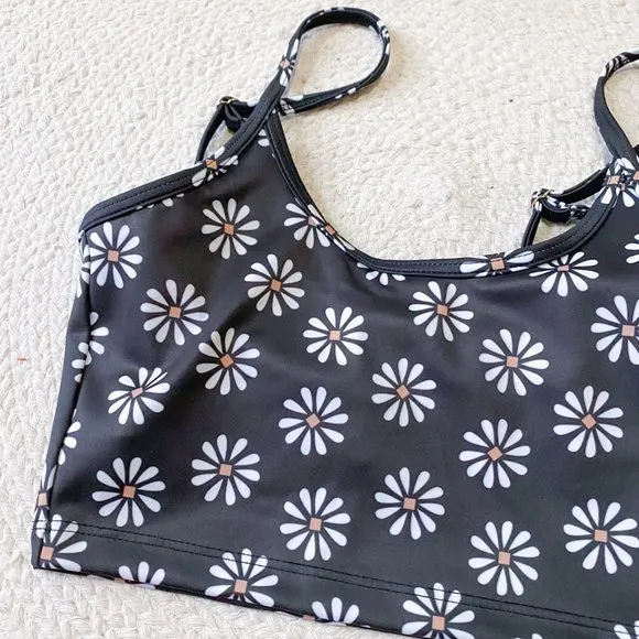 NWT Beach Riot Violet Sport Bra Black Daisy XS Anthropologie Flower Women Top