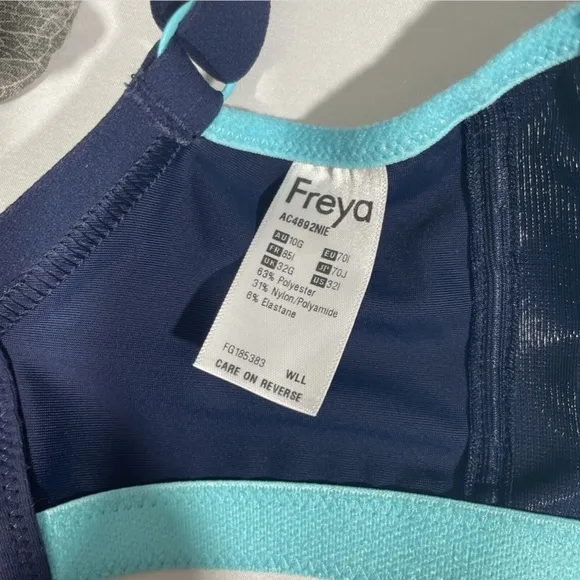NWT Freya [‎ 32I US ] Sonic Molded Underwire Sports Bra in Nightshade