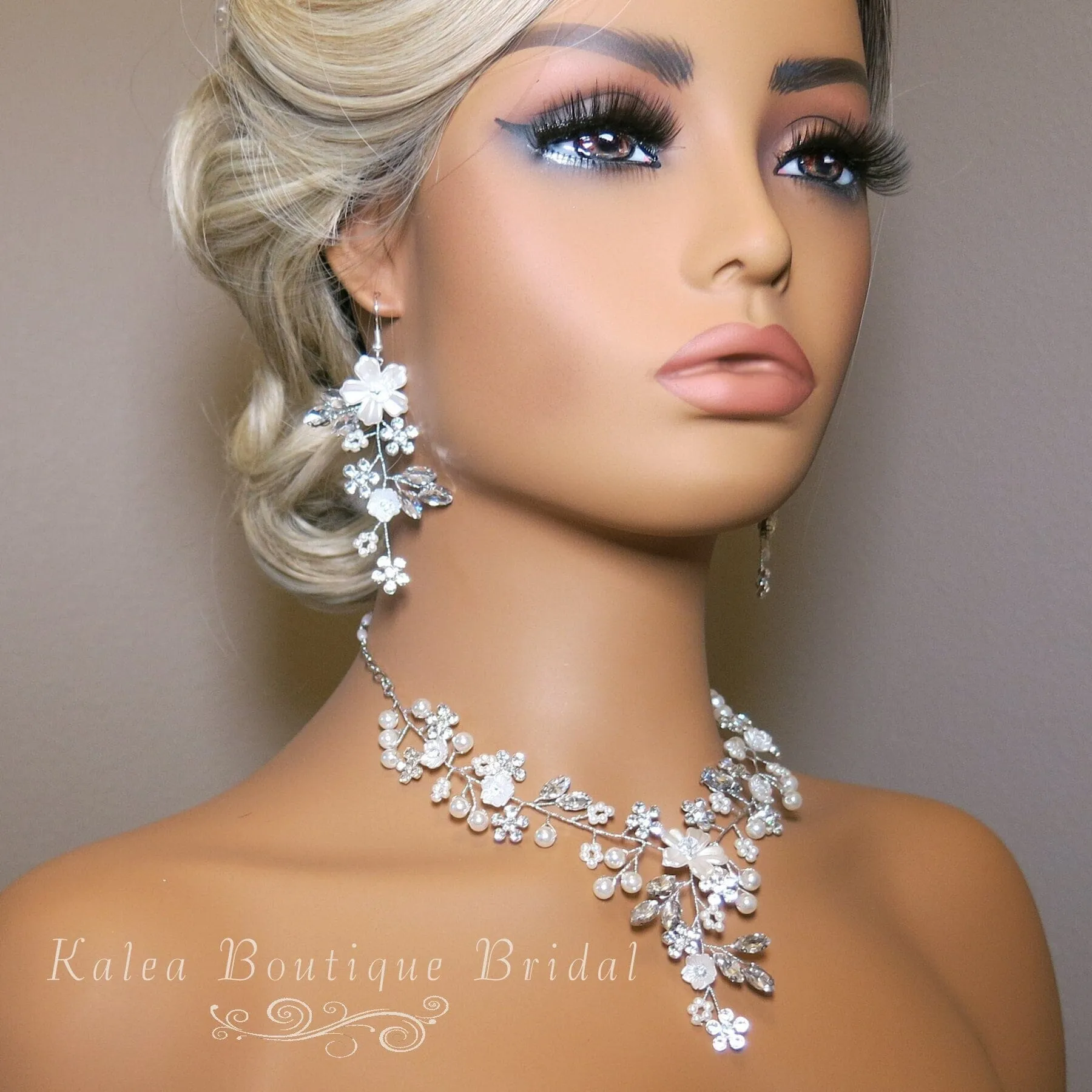 Pearl Flower Bridal 3 PC Jewelry Set, Wedding Floral Necklace and Earrings Jewelry, Crystal Flower Wedding Necklace Set