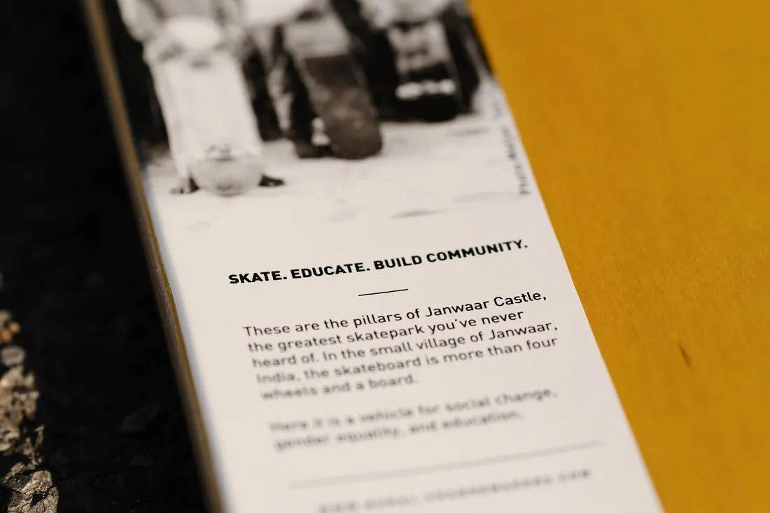 PLANCHE DE SKATE EN ERABLE DK120 "RURAL CHANGEMAKERS" TAILLE 8"