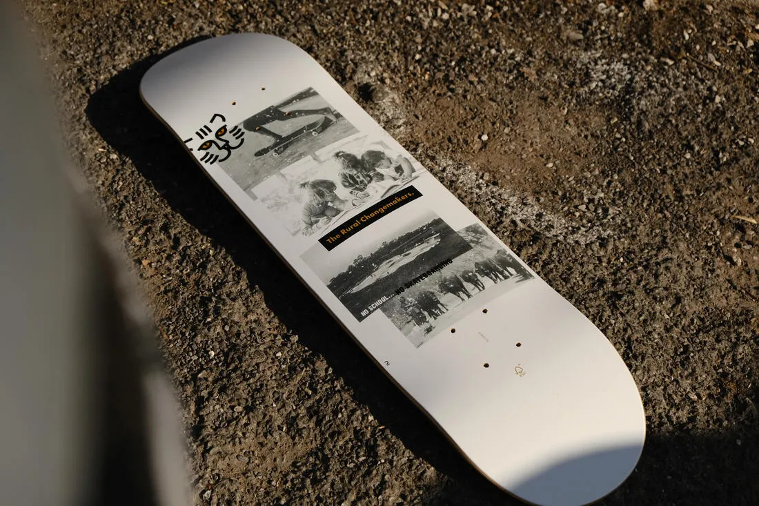 PLANCHE DE SKATE EN ERABLE DK120 "RURAL CHANGEMAKERS" TAILLE 8"