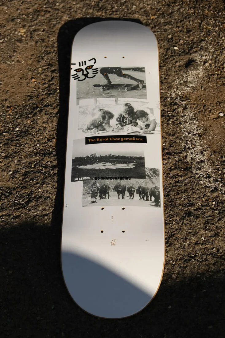 PLANCHE DE SKATE EN ERABLE DK120 "RURAL CHANGEMAKERS" TAILLE 8"
