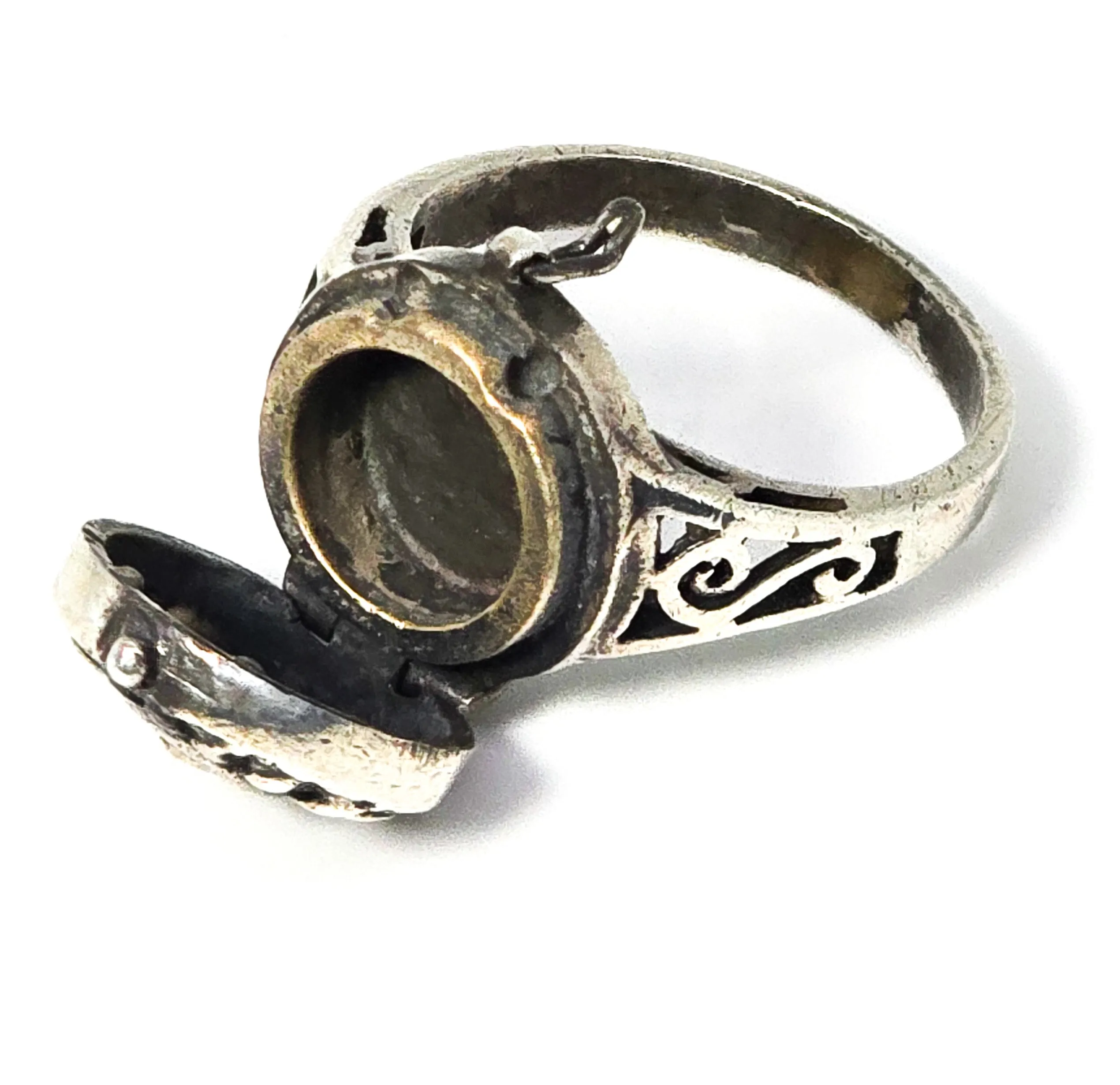 Retro hippy Sun 1970 vintage sun face sterling silver poison ring size 6