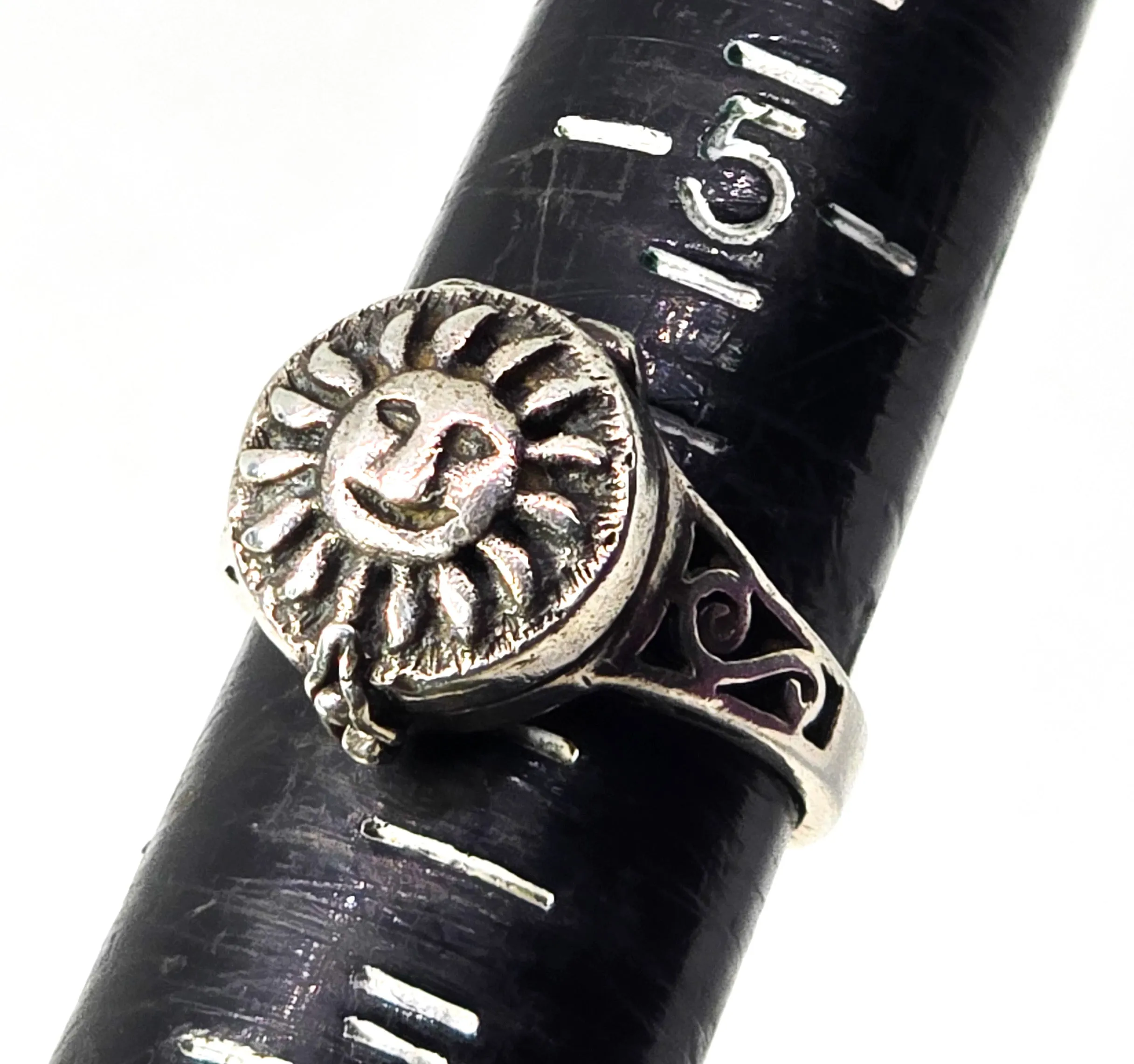 Retro hippy Sun 1970 vintage sun face sterling silver poison ring size 6
