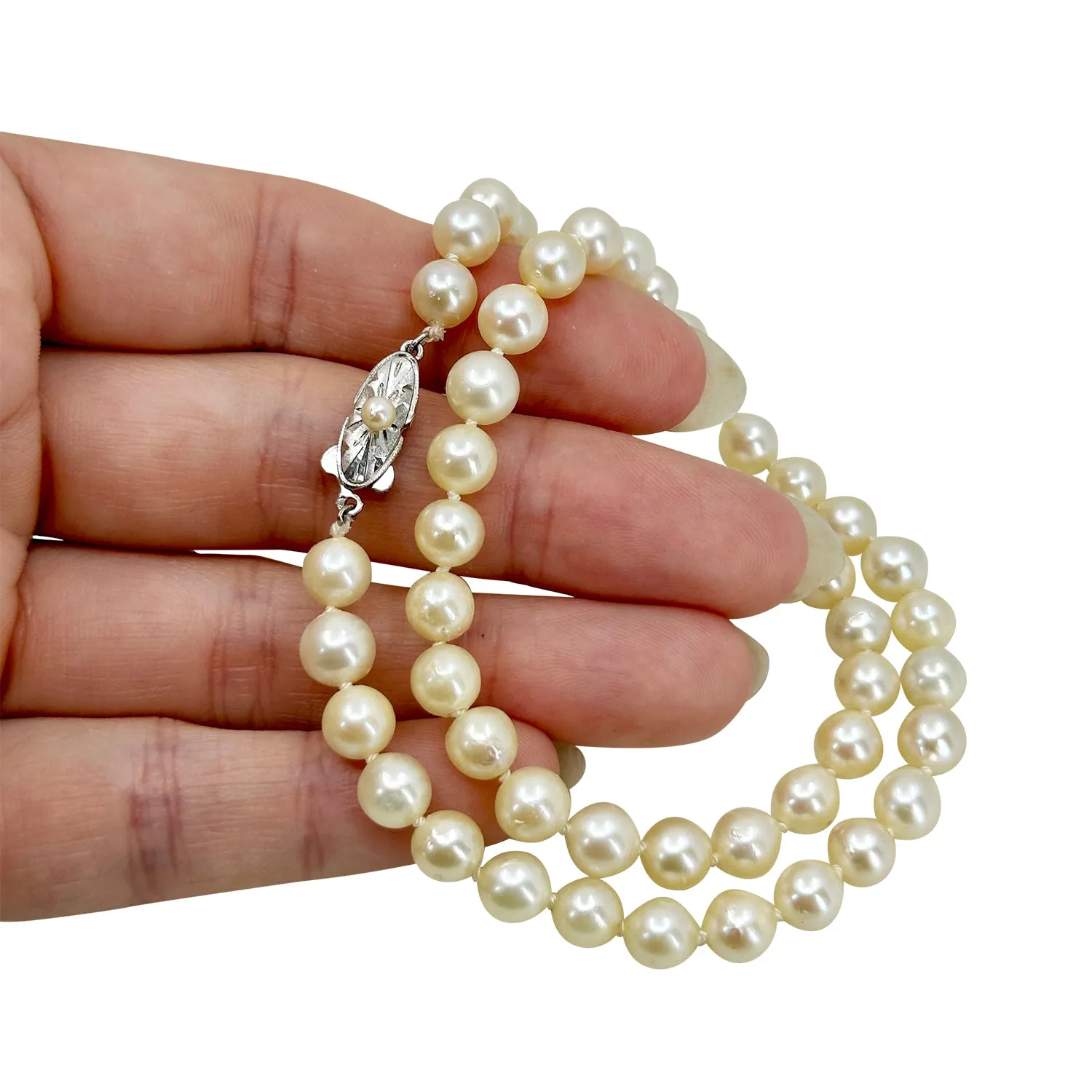 Retro Modernist Vintage Japanese Saltwater Akoya Cultured Pearl Choker Necklace - Sterling Silver 15.50 Inch