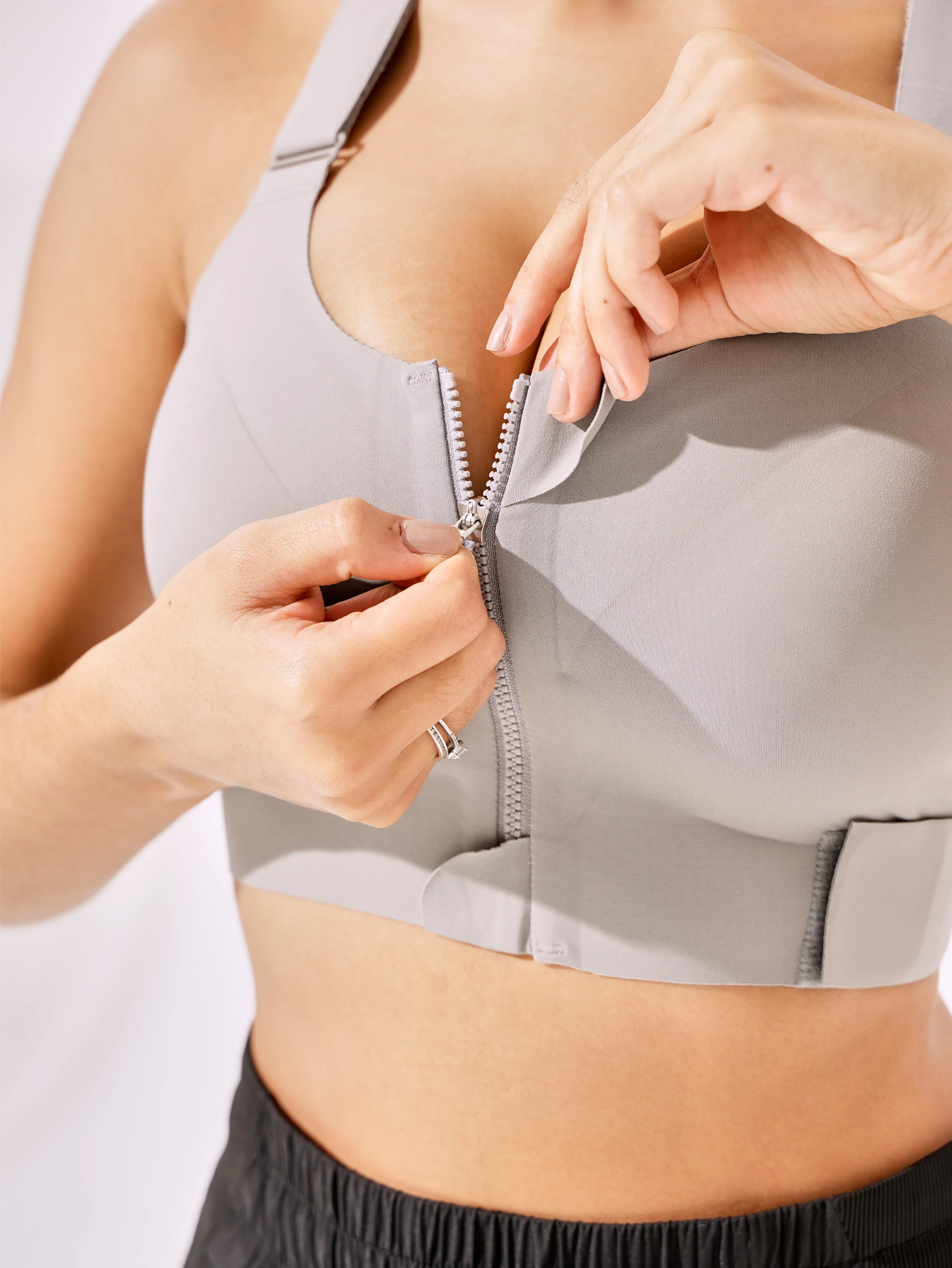 Silky Soft Fully Adjustable Chosen Bra With Zip (Up to 5XL)