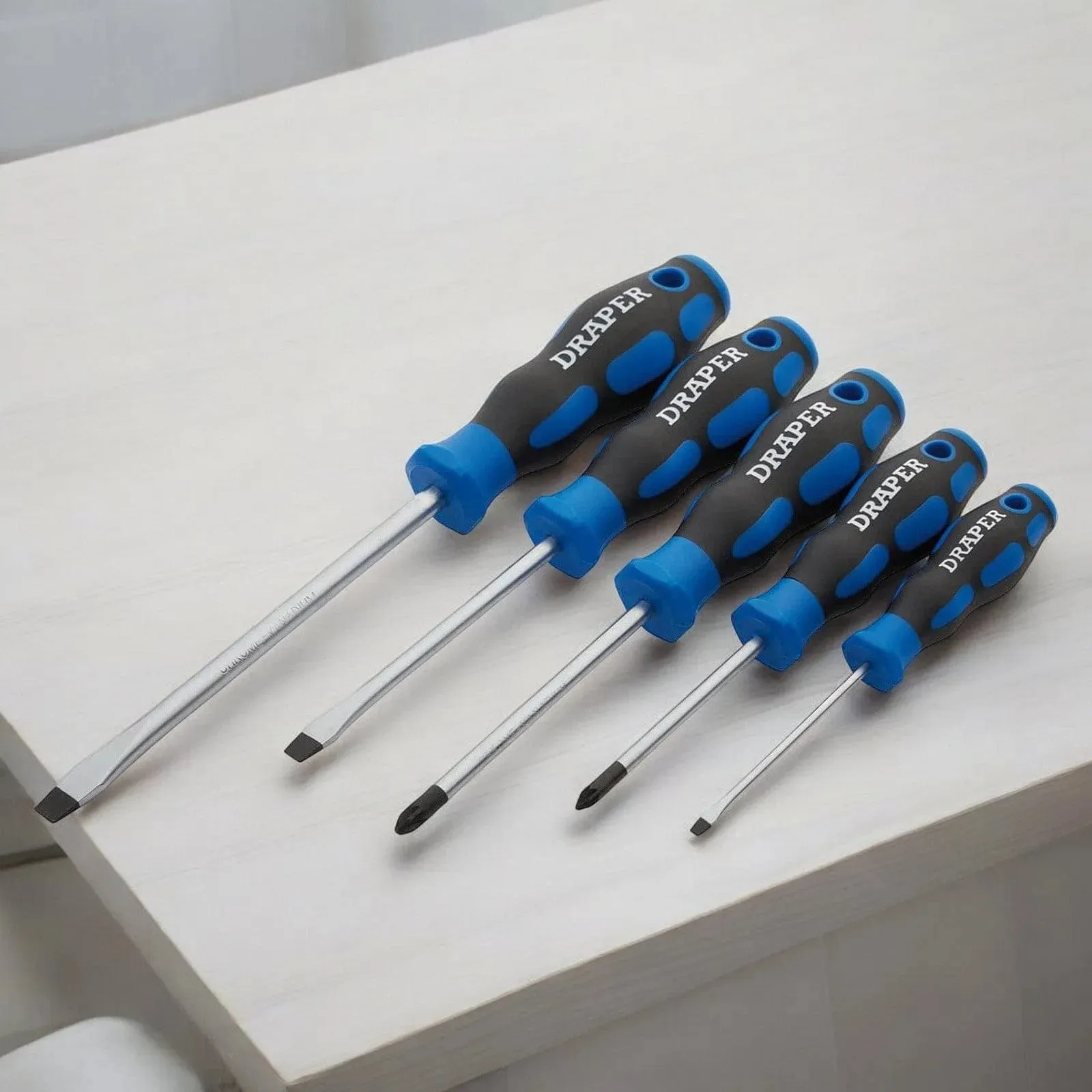 Soft Grip Screwdriver Set Draper 09783 5Pc - 3 x Plain Slot - 2 X PZ Type