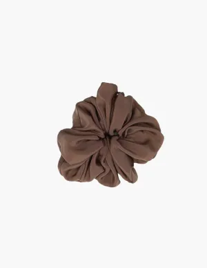 THE ALICE SCRUNCHIE LARGE - SADDLE