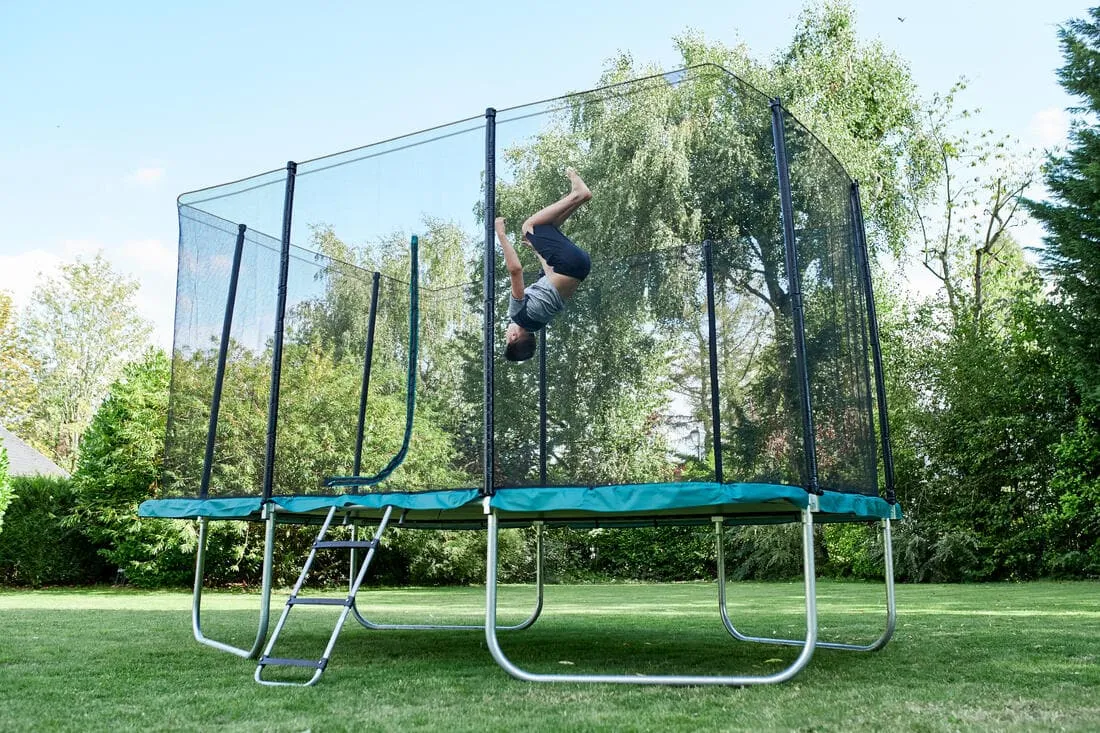 TRAMPOLINE RECTANGULAIRE 520 AVEC FILET DE PROTECTION