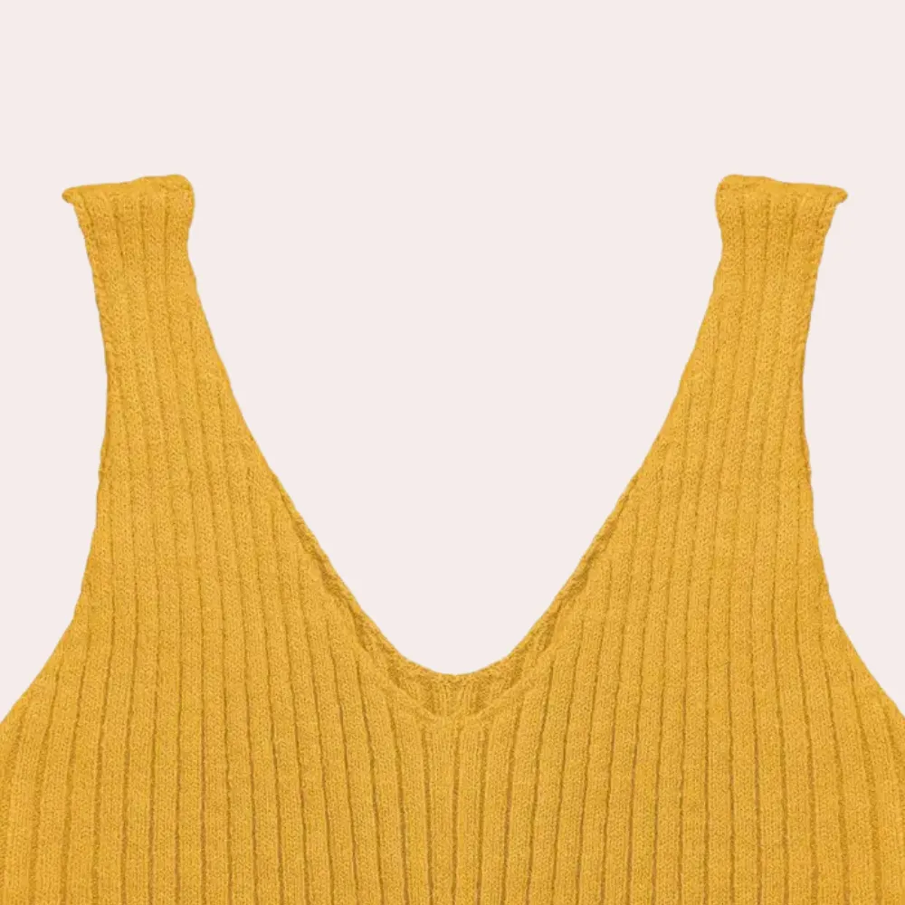 Trendy Women's Crochet Set for Effortless Style