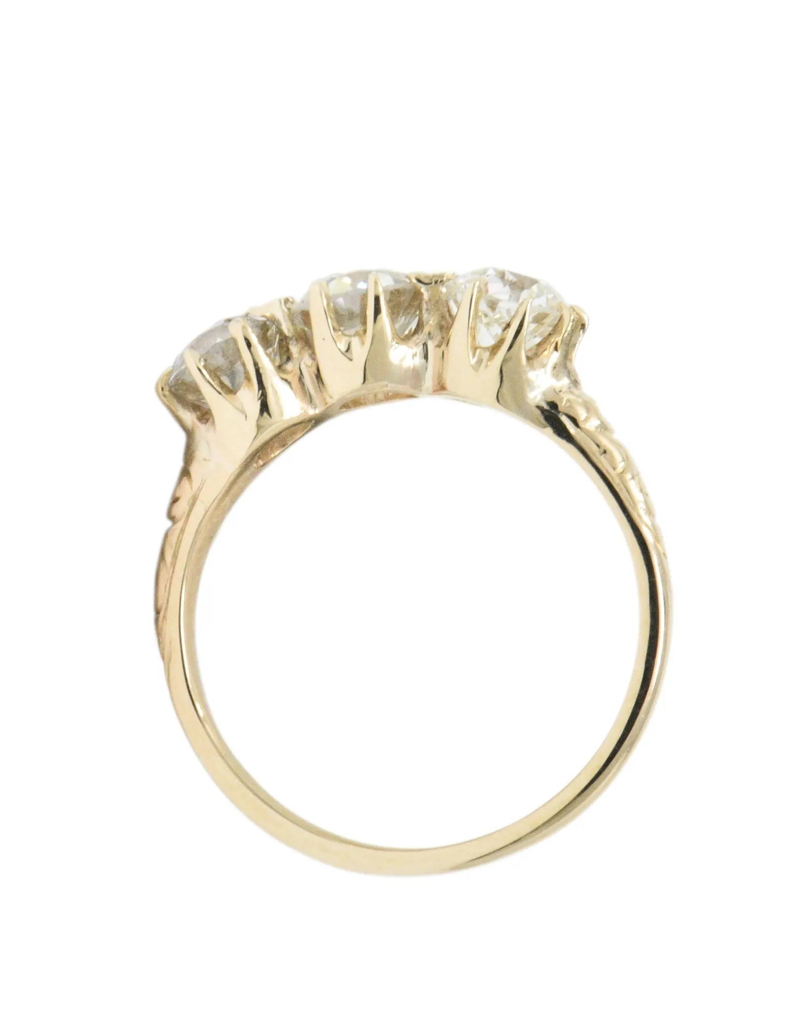 Victorian 1.65 CTW Diamond 14 Karat Gold Three Stone Ring