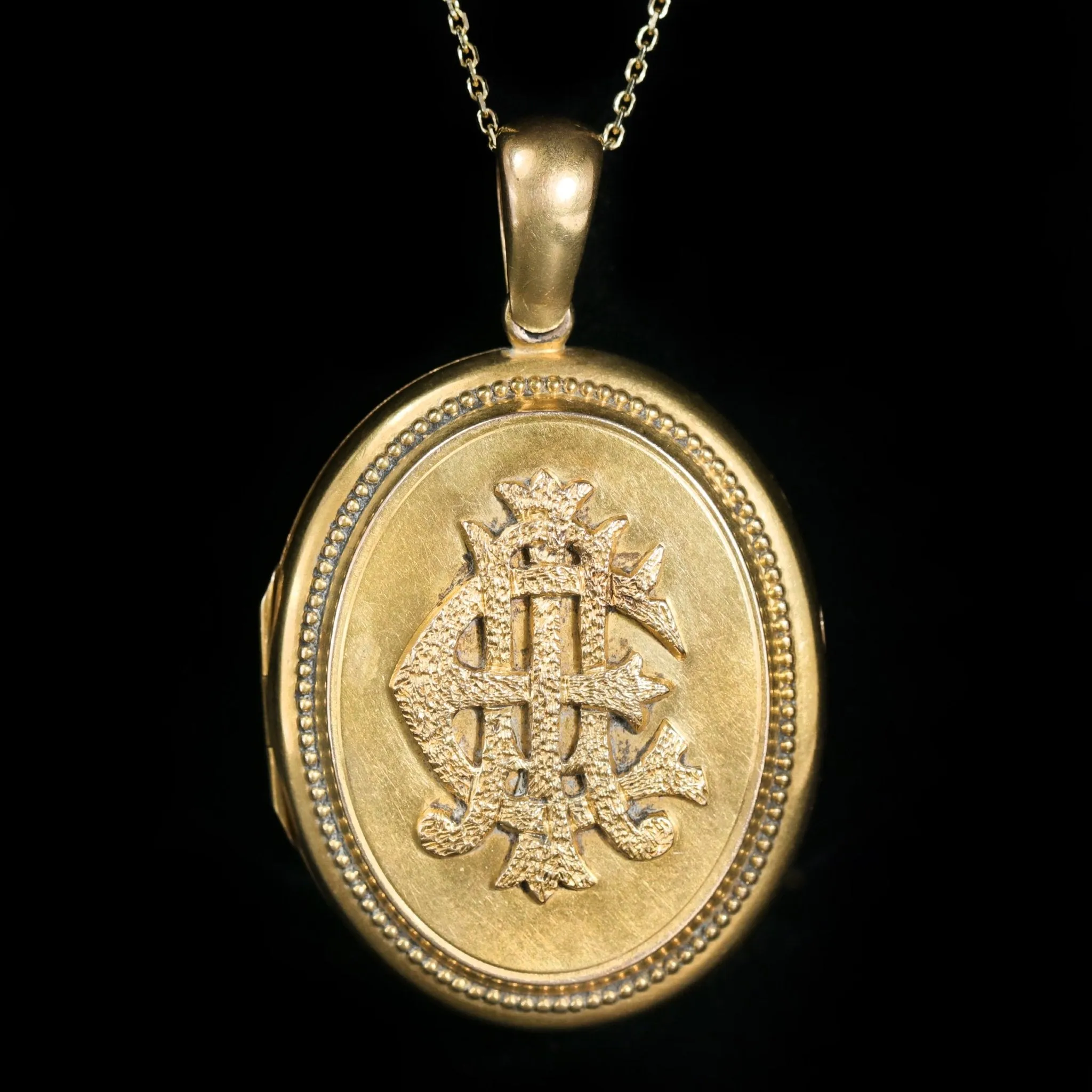 Victorian 18K Yellow Gold Locket Pendant
