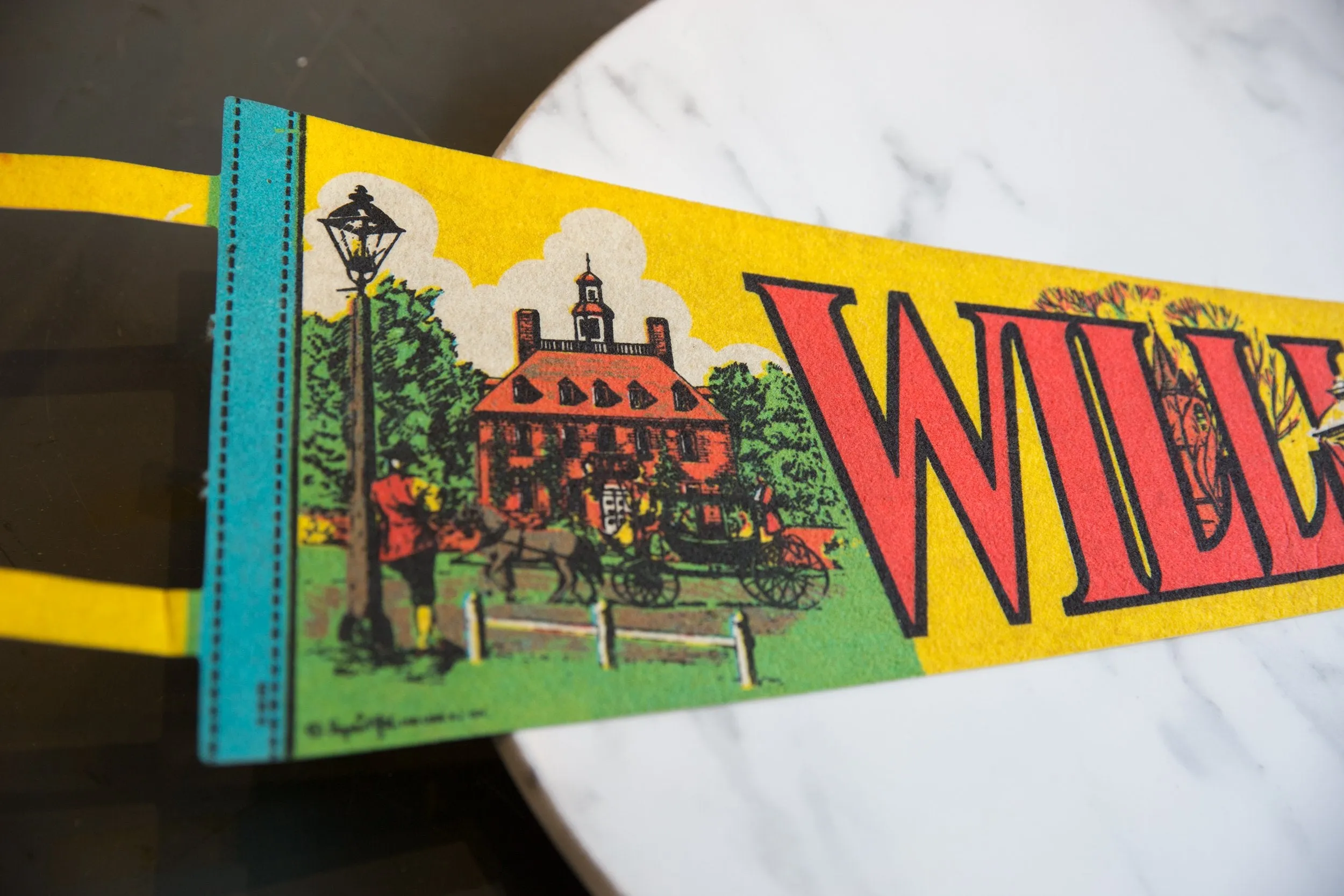 Vintage Williamsburg Virginia Felt Flag
