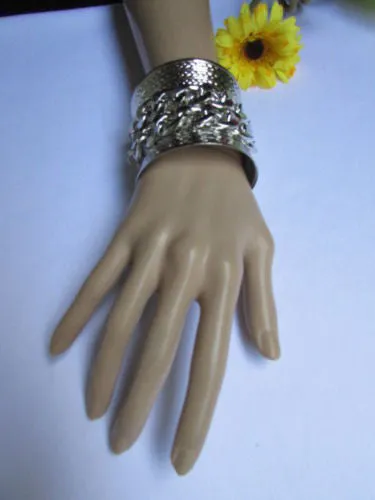 Women Silver Metal Bracelet Skeleton Skull Charm