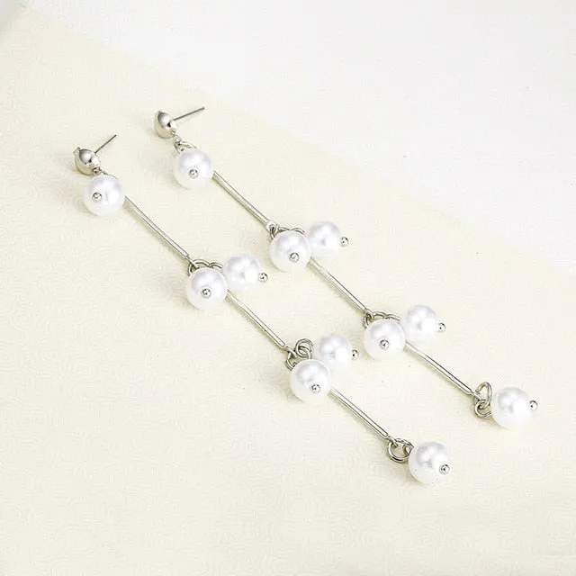Women's Plush Ball Drop Earrings Fashion Elegant Red Black Pearl Long Earrings Wedding
